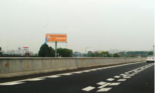 镇江高速公路广告